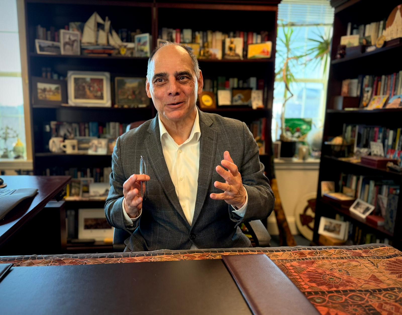 Nicușor Dan’s visit to the US – “an independence of mind in Romania”, says James Carafano (Heritage): Trump is “an old man in a hurry” who needs a capable Europe in the race with China and Russia Nicușor Dan’s visit to the US – “an independence of mind in Romania”, says James Carafano (Heritage): Trump is “an old man in a hurry” who needs a capable Europe in the race with China and Russia