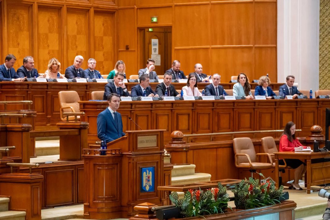 Guvernul premierului desemnat Siegfried Mureșan a picat la vot în Parlament. Se deschide calea către alegeri anticipate, nedorite de președintele Nicușor Dan Guvernul premierului desemnat Siegfried Mureșan a picat la vot în Parlament. Se deschide calea către alegeri anticipate, nedorite de președintele Nicușor Dan