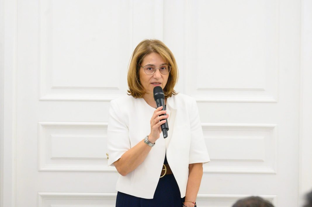 Companiile elene au investit peste 5,5 miliarde de euro în sectorul energetic din România din 2023, afirmă ambasadoarea Greciei la București Companiile elene au investit peste 5,5 miliarde de euro în sectorul energetic din România din 2023, afirmă ambasadoarea Greciei la București