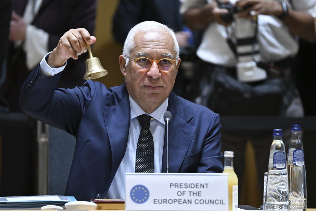 Cursă contra-cronometru pentru bugetul UE: Liderii reiau negocierile într-un summit extraordinar pe 26 noiembrie, cu presiunea resurselor proprii și a riscurilor electorale Cursă contra-cronometru pentru bugetul UE: Liderii reiau negocierile într-un summit extraordinar pe 26 noiembrie, cu presiunea resurselor proprii și a riscurilor electorale